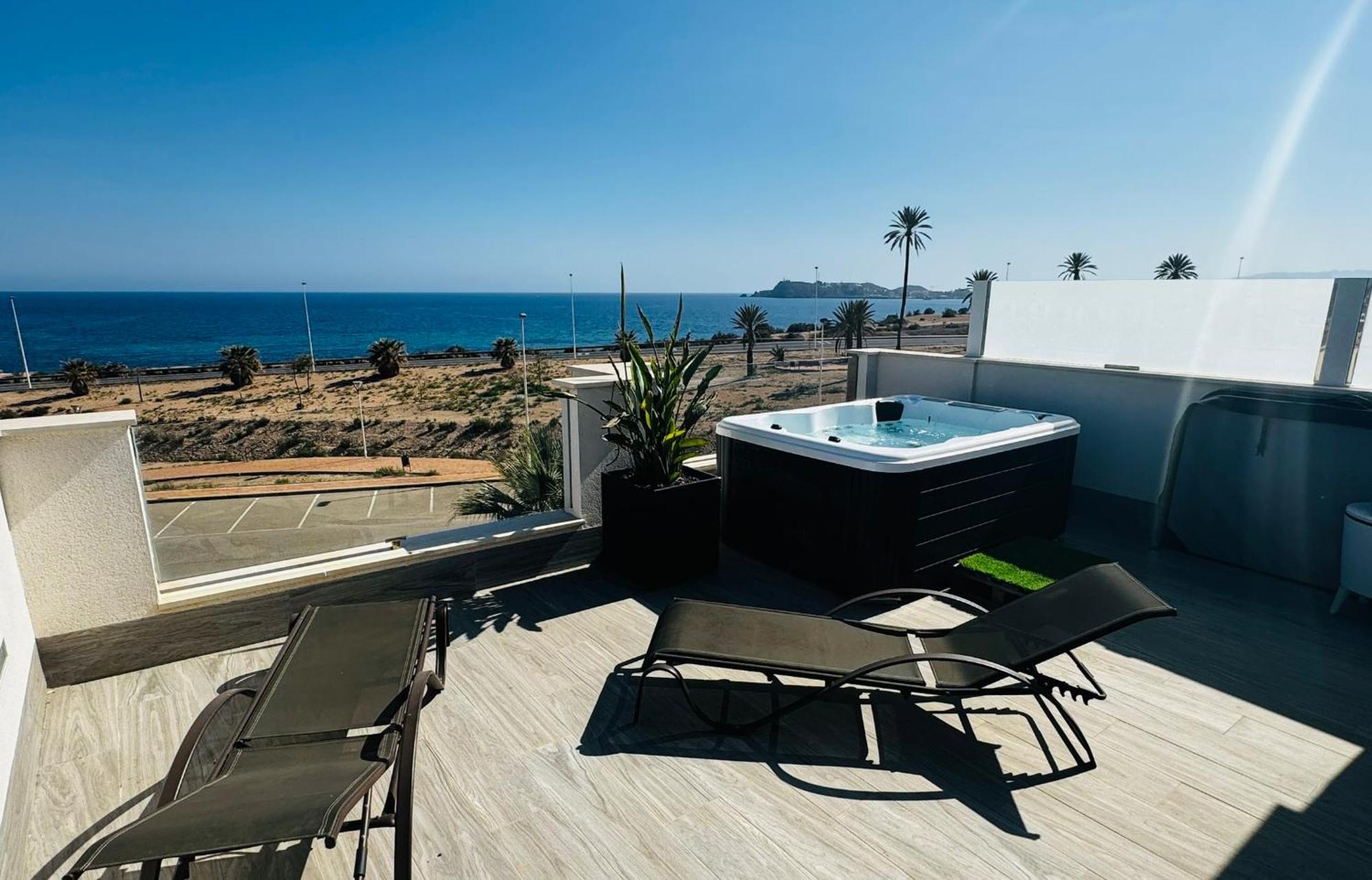 Calanegra Con Solarium En Puerto De Mazarron Costa Calida Murcia